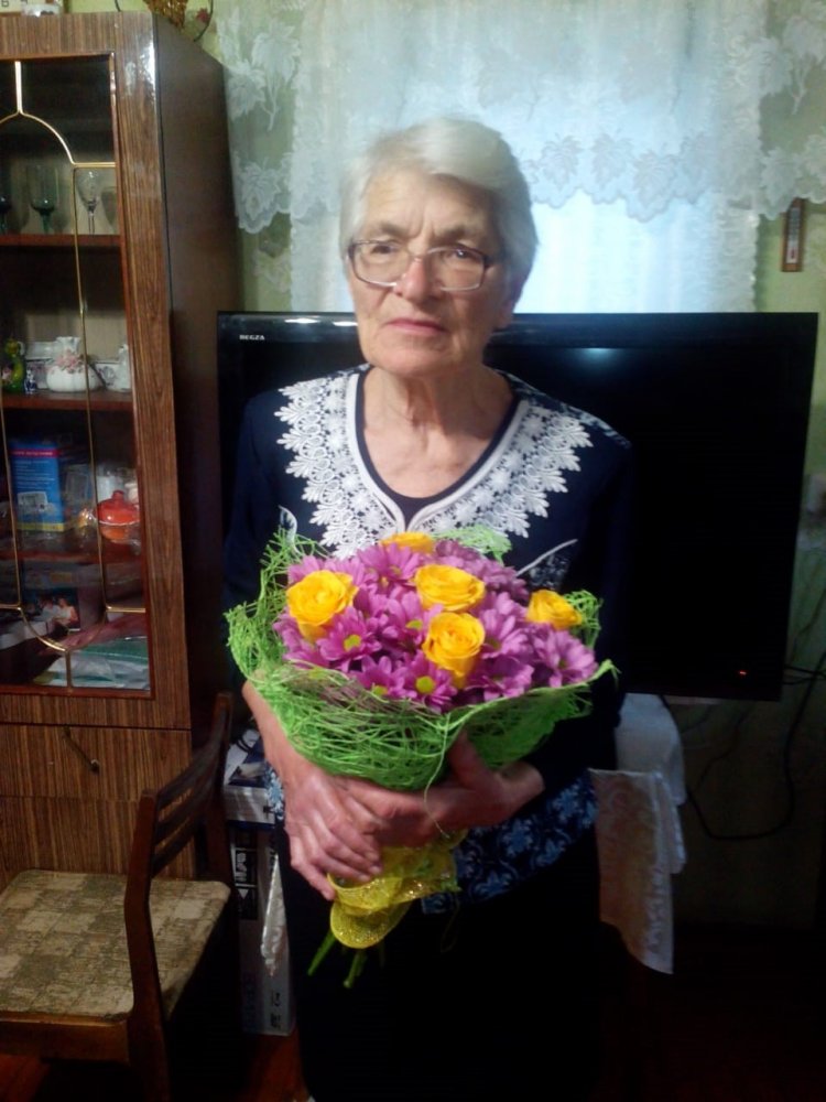 Серебряными волонтерами проведено мероприятие, по поздравлению с 80 летним юбилеем со дня рождения Кудряшовой Валентины Васильевны. 