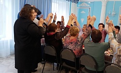 Добром открываются сердца