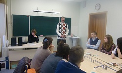 Проведен открытый урок для воспитанников школы-интерната для одаренных детей "Феникс"